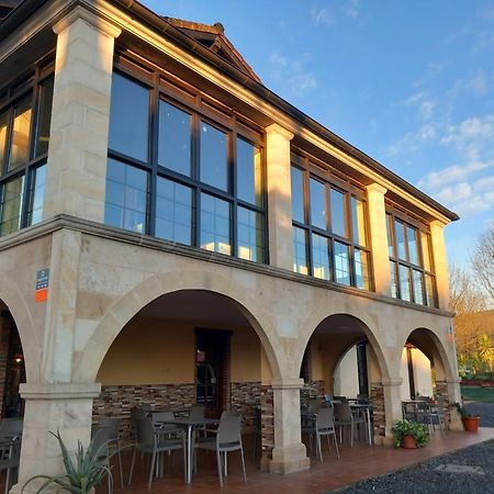 Hosteria Rio Negro Барсена-де-Сисеро Экстерьер фото